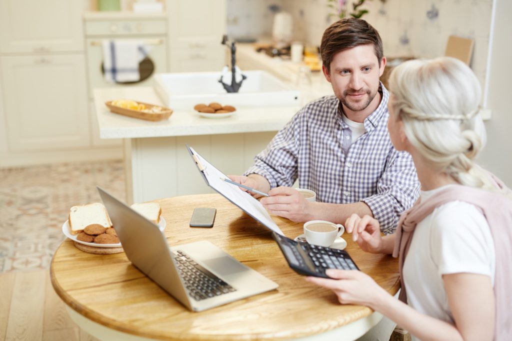 Couple filing tax return